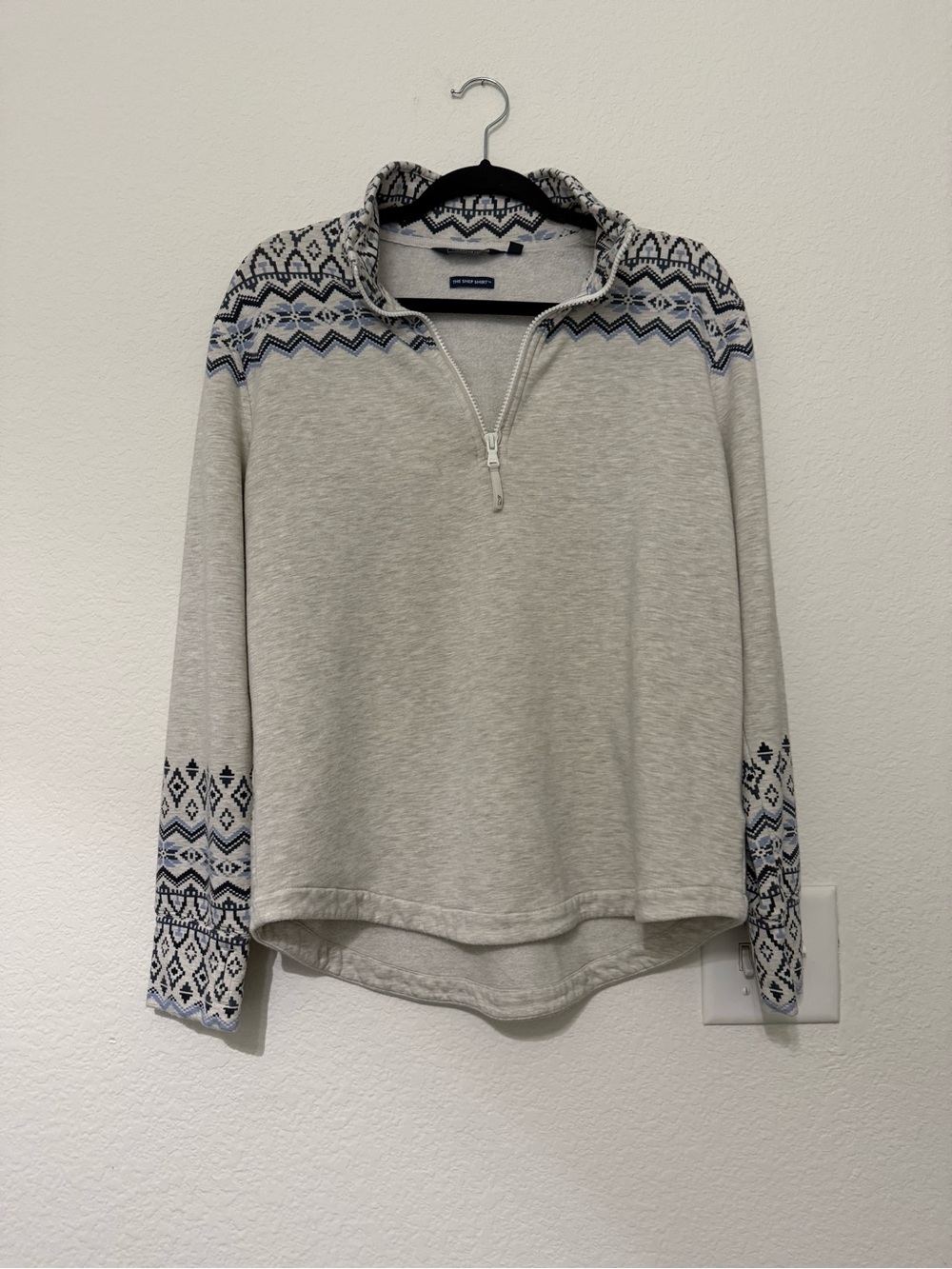 Vineyard Vines Cream Quarter-Zip Sweater with Navy Nordic Trim